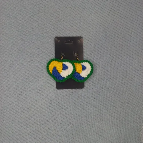 Brinco de crochê Brasil 