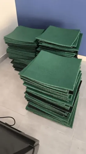 Piso emborrachado 50x50cm 15mm verde crossfit 45 placas