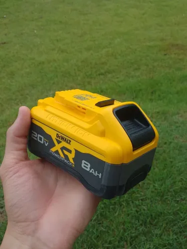 Bateria DeWalt 8ah 