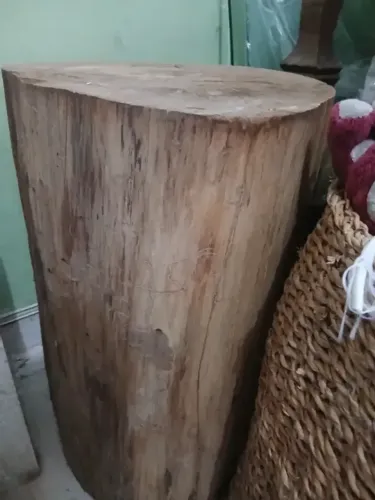 Mesa Tronco Madeira