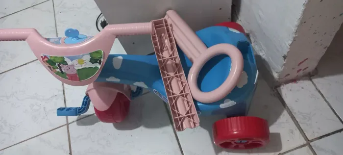 Triciclo para criança