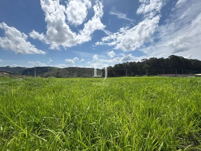 Lote no Condomínio Alto da Inconfidência à venda, 2.325m² por R$ 310.000 - Sebollas - Petr