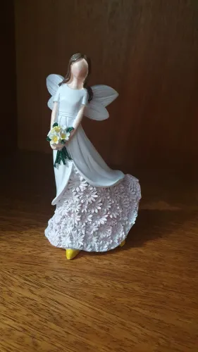 Estatueta Anjo Gentil ( Novo )