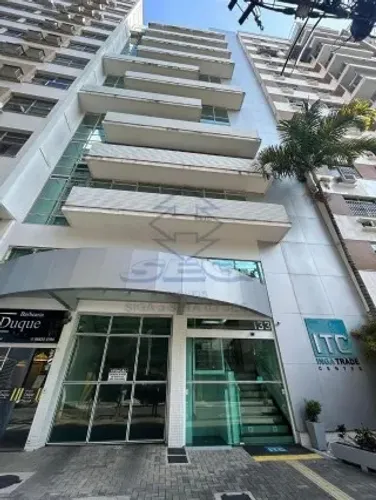 Sala Comercial no Ingá