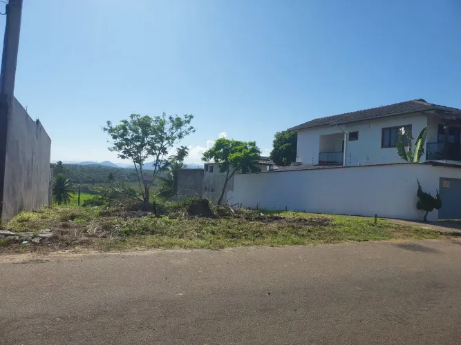 TERRENO EM MEAÍPE / GUARAPARI (ES) TROCO POR CARRO