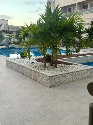 Alugo apartamento no Residencial Torres de Trindade, Antares, Maceió/Al