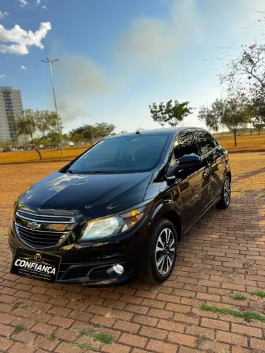 Chevrolet Onix Hatch LTZ 1.4 8V Flex Power Mec. 4P 2014