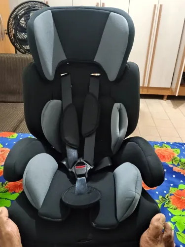 Bebê conforto carro