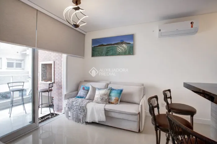 Auxiliadora Predial aluga lindo apartamento de 1 dormitório, 1 banheiro, 1 vaga de garagem