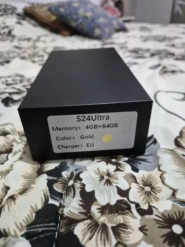 Celular ? Sansung 4gb+64 de memória na caixa $400 interessados procurar no *.
