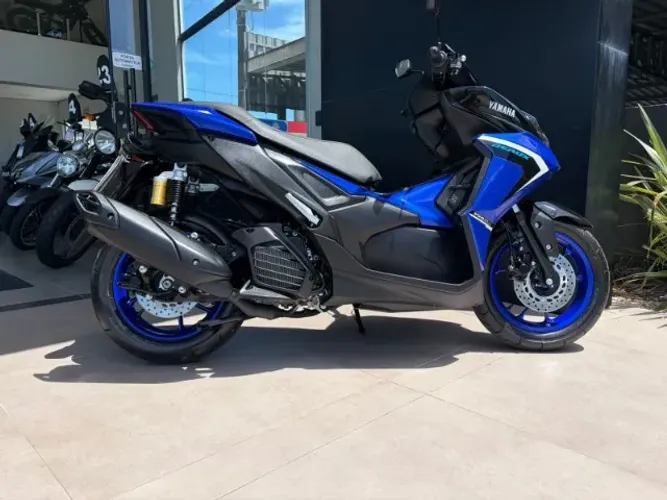 Yamaha Aerox ABS Connected 2026