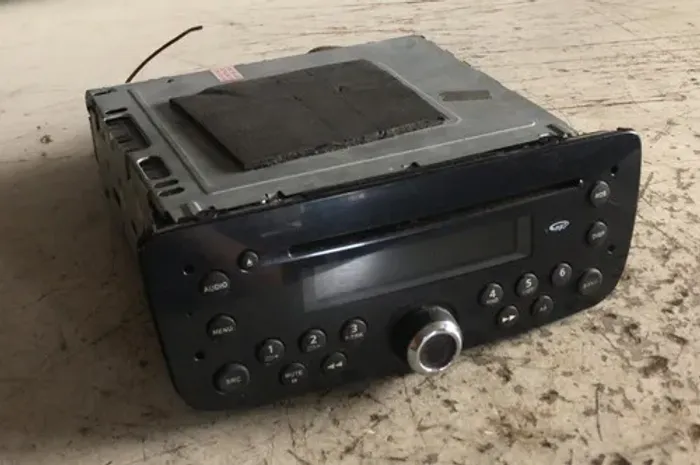 Som Rádio Cd Player Grand Siena 2013 / 100203825
