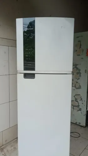 Geladeira Electrolux Frost Free Seminova R$ 1.592 - Oportunidade Única + Entrega e Garanti