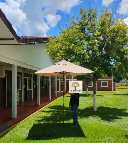 Guarda-Sol de Madeira