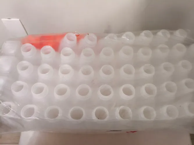 Garrafinha descartável de 500 ml