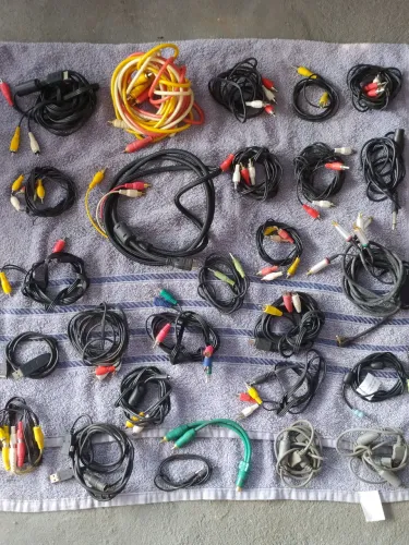 Carregadores,fontes,fones e moldens