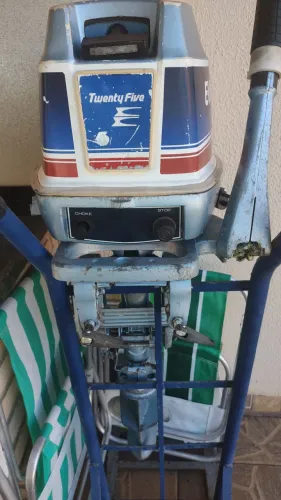 Motor de popa 25.hp enverude