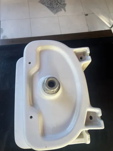 Tanque de área de serviço