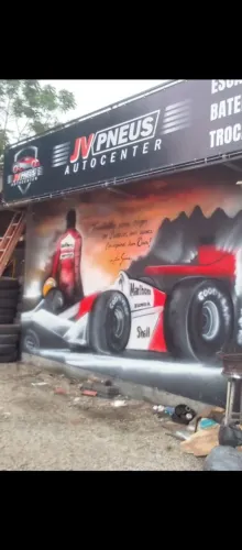 Pinturas e letreiros