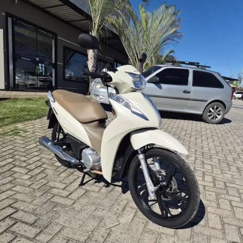 Biz 2024 baixo km