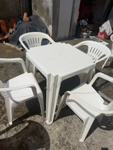 Jogos de mesas plásticas