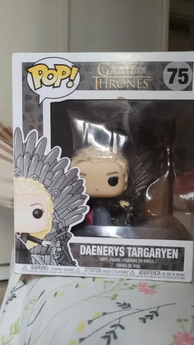Fundo Pop 75 Danerys Targaryen