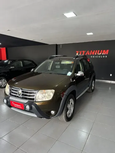 Renault Duster Dynamique 2.0 Hi-flex 16V Aut. 2013