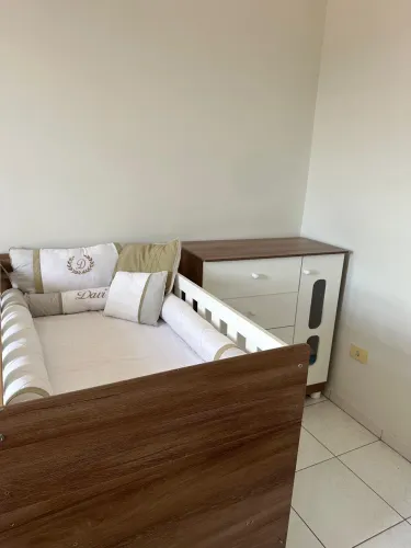 Kit berço com trocador e cômoda