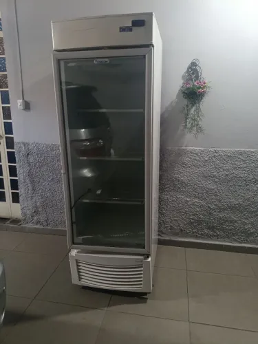 Freezer porta Vidro