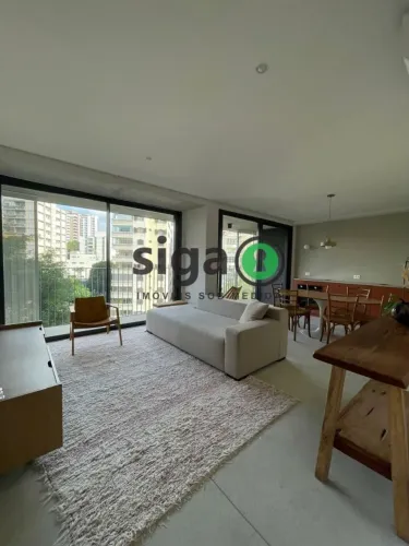 Apartamento com 1 suite, 1 vaga, Mobiliado na Vila Madalena à Venda