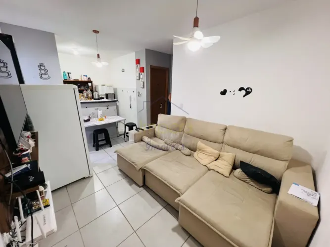 Apartamento térreo com quintal privativo a venda e aluguel - 2 dormitórios - Ed Campo Di P
