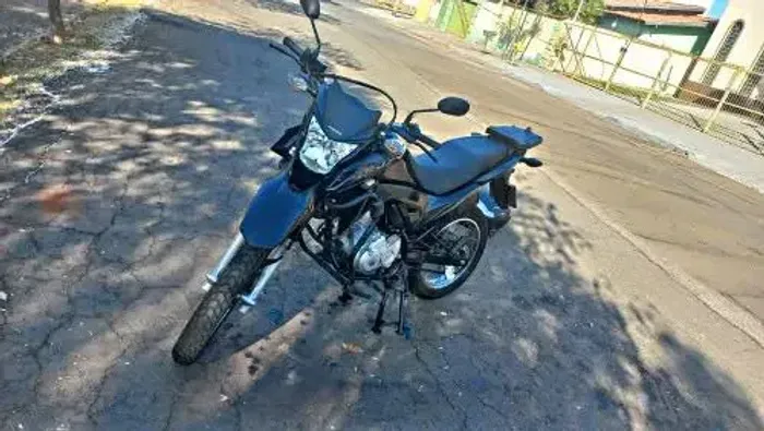 Vendo moto 160 Bros esse flexone