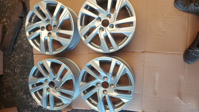 Rodas 16" Peugeot