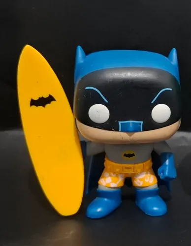 Batman Surf's Up! Tv series Funko Pop(LEIA A DESCRIÇÃO)