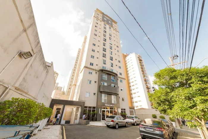 Apartamento Mobiliado no Juvevê | Estilo Flat | 1 Vaga de Garagem | Pronto para Morar