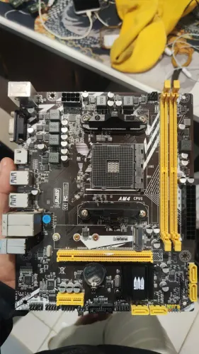 Placa mãe AMD AM4 G-A520