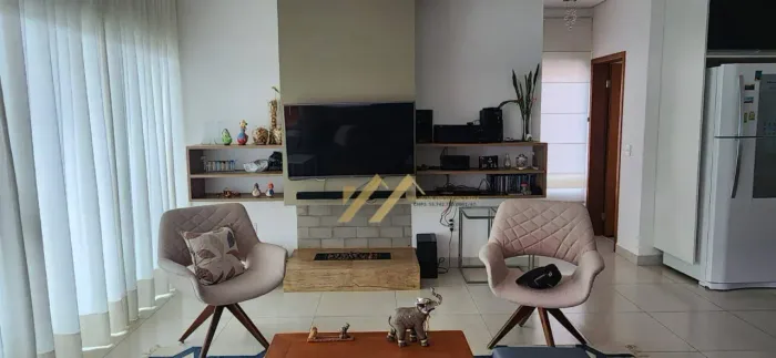 CASA A VENDA, 5 QUARTOS, 1.000M²A.T, 400M²A.C, R$3.500.000,00 - CONDOMÍNIO PORTAL JAPY - J
