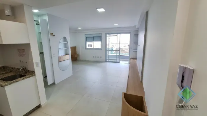 Imóvel para venda possui 43 metros quadrados com 1 quarto em Canto - Florianópolis - SC