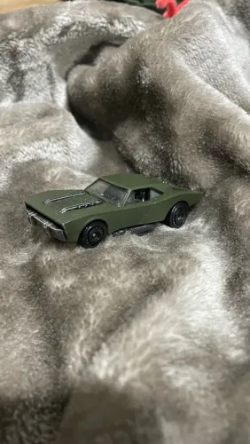 Carrinho hot Wheels batmobile