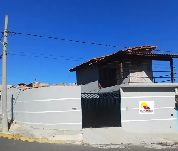 Casa para locação com 3 quartos e uma suíte em Salto-SP Salto - SP