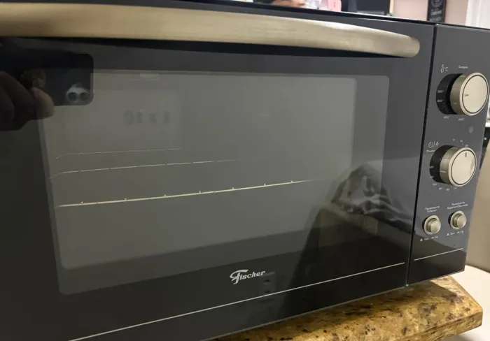 Forno Elétrico Fischer Fit Bancada 44L Preto com Dourador 220V Impecável