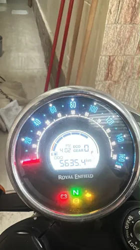 Royal Enfield Meteor 350 Stellar Black 24/25 5635km | Único Dono