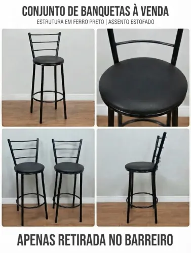 Duas banquetas altas pretas