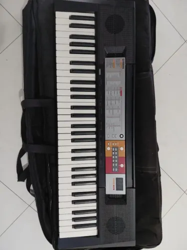 Teclado yamaha
