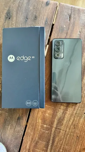 Motorola Edge 20 5G 128GB 8GB RAM - Aparelho muito bem conservado
