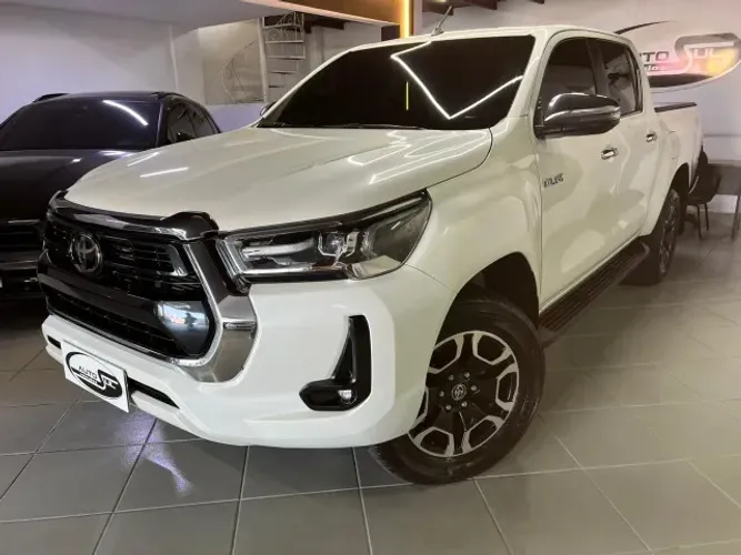 Toyota Hilux SRX 2.8 TDI 4X4 Aut 2021 - 50.000KM