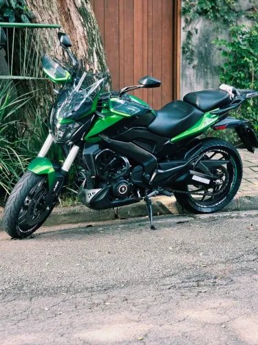 Baja Dominar 400T