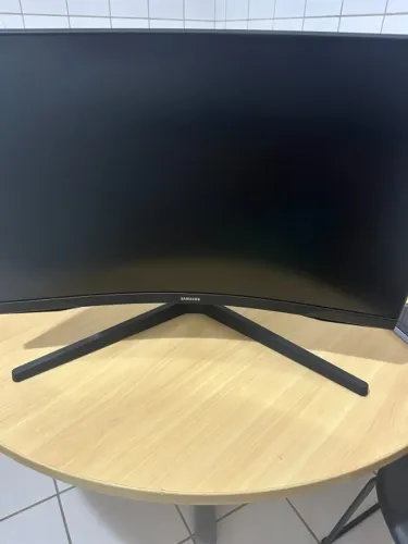 Monitor Samsung odyssey G5 27 Polegadas QHD
