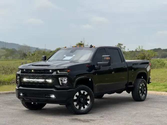 Chevrolet Silverado 2022
