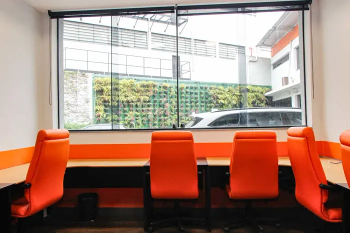Sala comercial na Rua Clímaco Barbosa, 700 - Sala B  21 m²